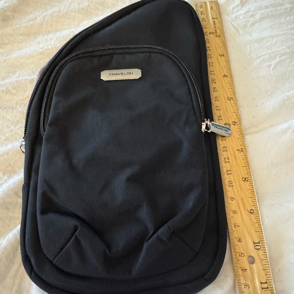 TRAVELON Anti-Theft Essentials Mini Asymmetric Crossbody